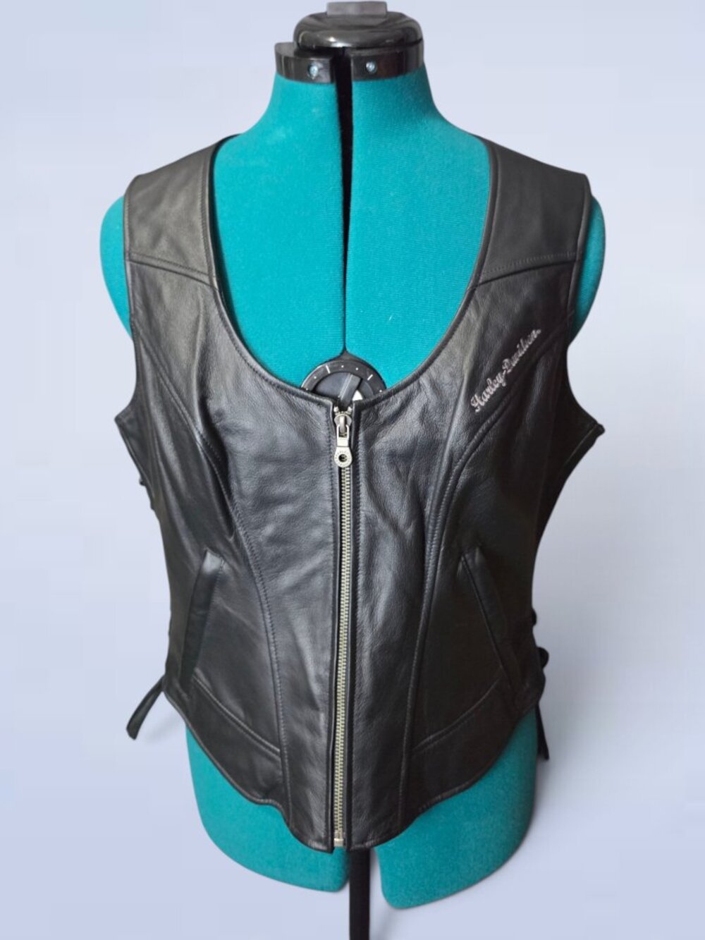 Harley Davidson Horizon Black Leather Vest Y2K Moto Side Lace - Size Large